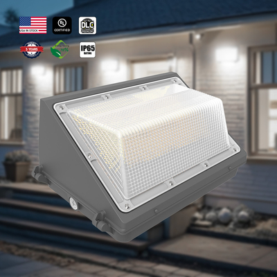 Commercial Outdoor Slim LED Wall Pack Light con fotocella 40W 45W 60W 80W 100W 120W IP65